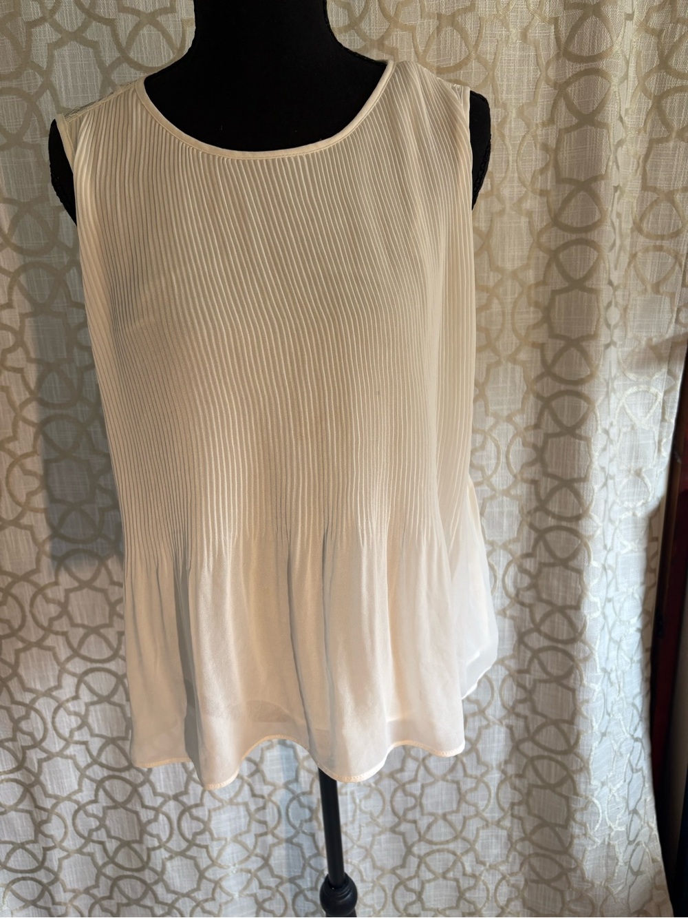 Women's Cream Sleeveless Pleated Peplum Top